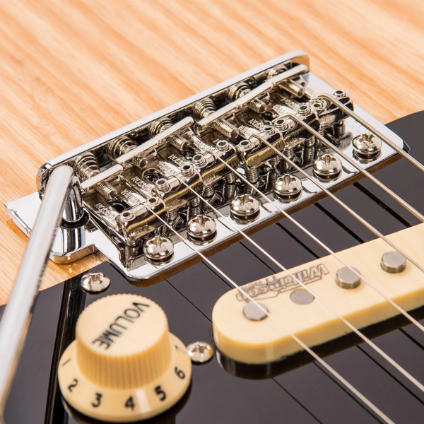 Guitarra Vintage Reissued V6MNAT Strato Natural Ash - Imagem 6